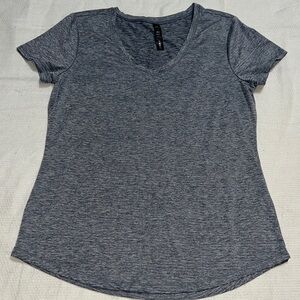 90 Degree by Reflex Bluish Grey Athletic Active Top Small